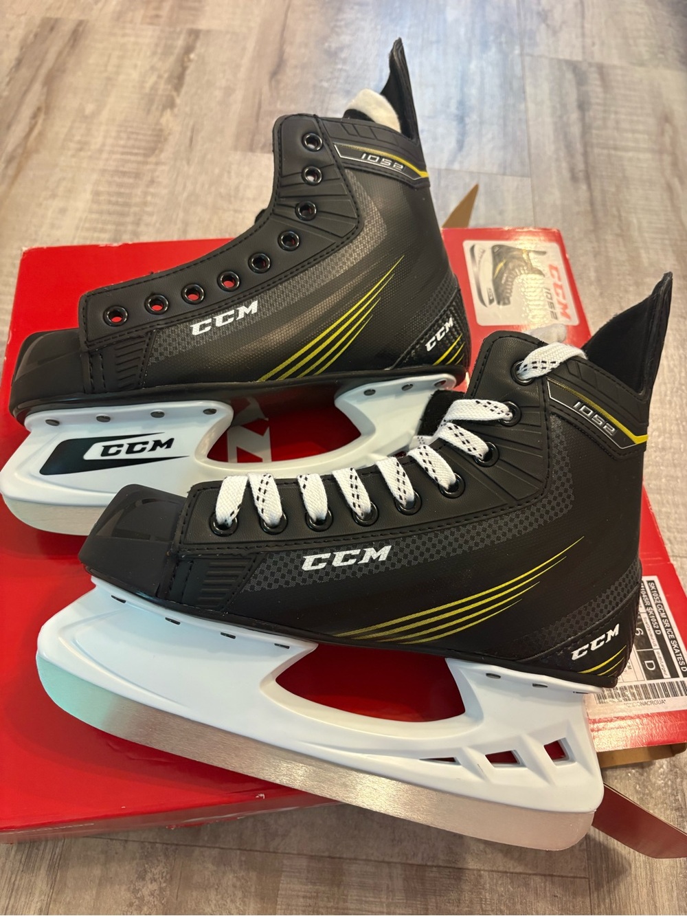 CCM Black Hockey Ice Skates 6